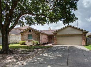 5023 Edgegate Dr, Spring, TX 77373