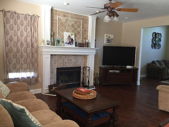 3rd image of 1254 Black Birch Ct