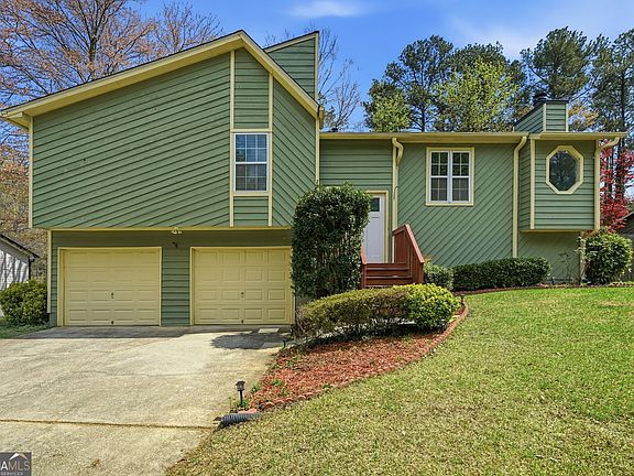 4th image of 2995 Withers Way SW
