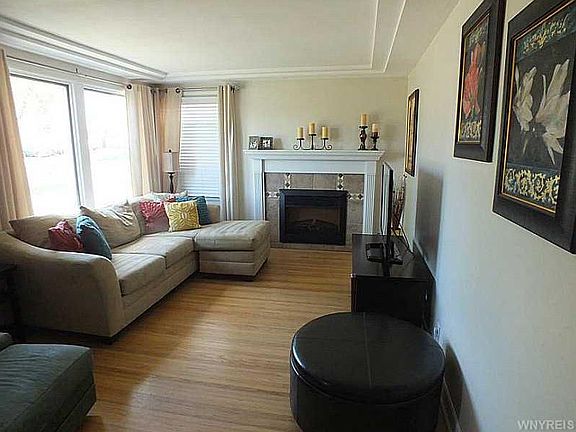 4th image of 61 Warburton Pl