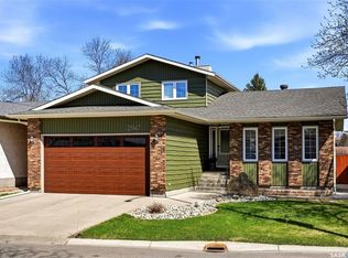 2947 More CRESCENT E, Regina, SK S4V 0T6