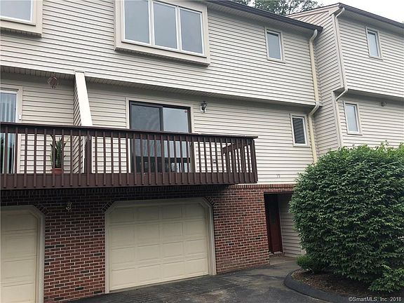 2nd image of 39 Huntington Hts #39