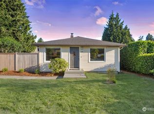 435 SW 122nd St, Seattle, WA 98146
