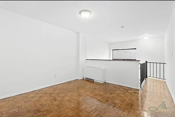 Rented by Mirador Real Estate | media 23