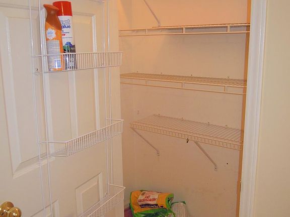 walkin pantry