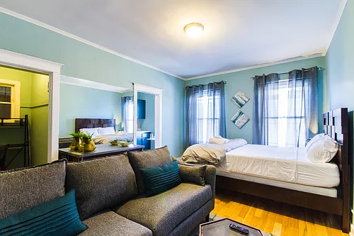 2113 W Sunset Blvd #4 Photo 1