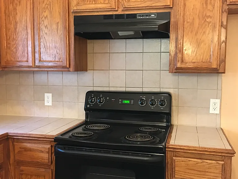 1420 Teakwood Dr — Photo 40