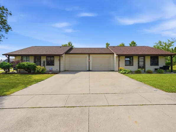 2104 Cortez Dr, Kendallville, IN 46755