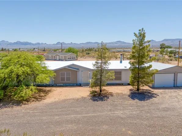 4745 Mormon Flat Road, Golden Valley, AZ 86413