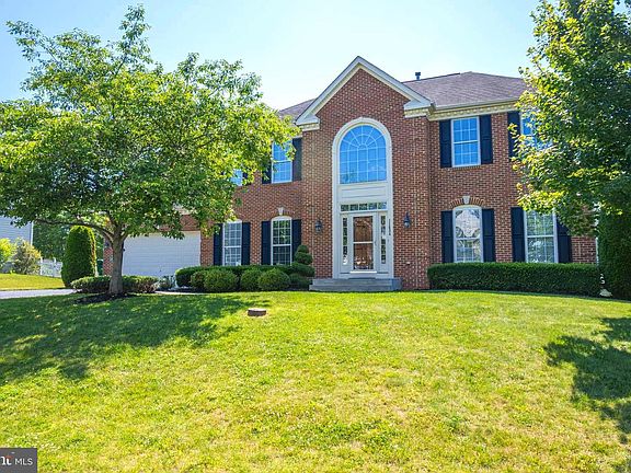 3rd image of 11534 Buhrman Dr W