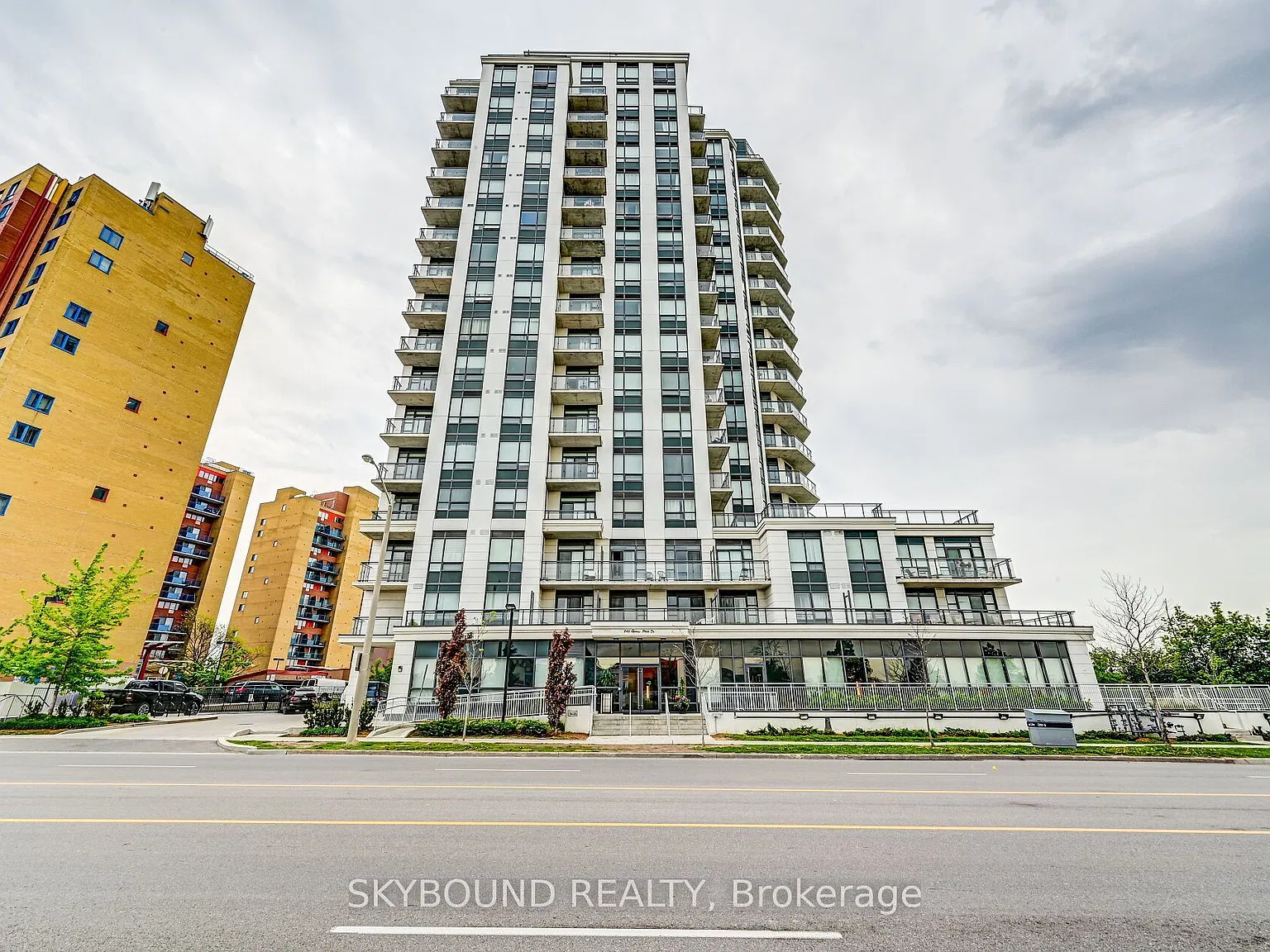 2 bed, $2,150 — Photo 1
