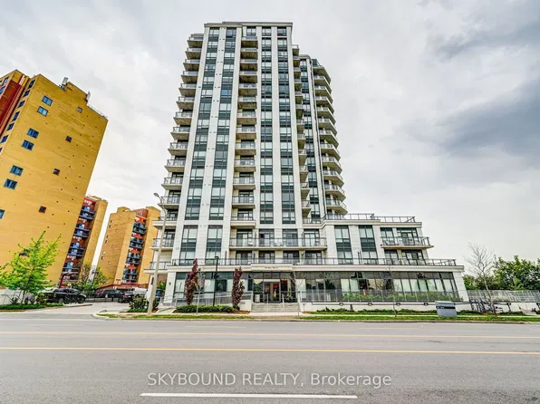 840 Queens Plate Dr, Toronto, ON