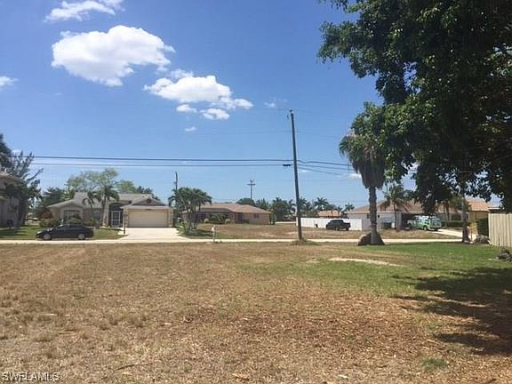 4th image of 5211 SW 20th Pl