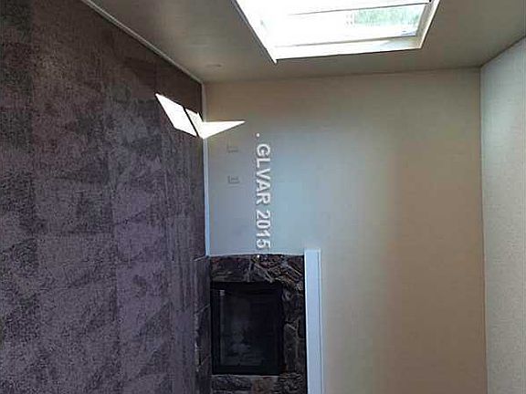 4th image of 6637 Miragrande Dr