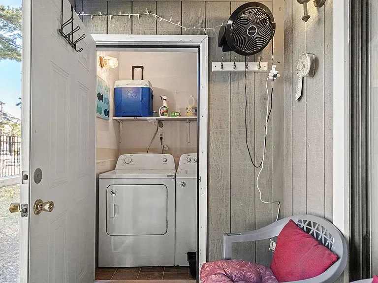 Laundry Room Cabinet