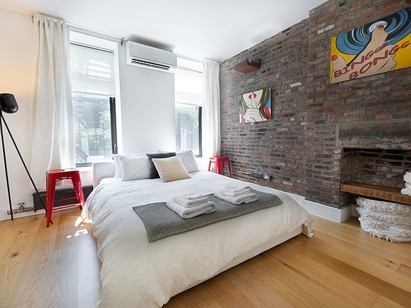 3rd image of 43 Essex St #1