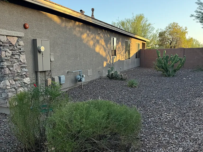 1879 W Owens Way — Photo 30