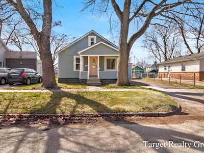 877 E Forest Ave, Muskegon, MI, 49442
