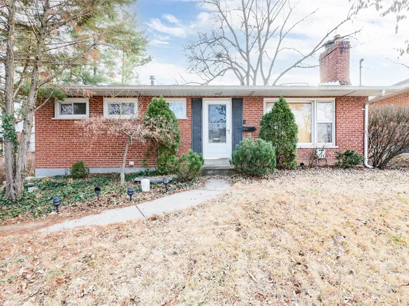 8922 Powell Ave, Saint Louis, MO 63144