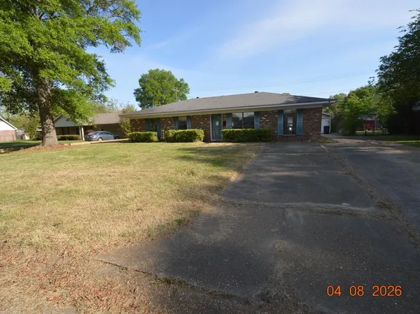 150 Lilac Ln, Greenville, MS 38701
