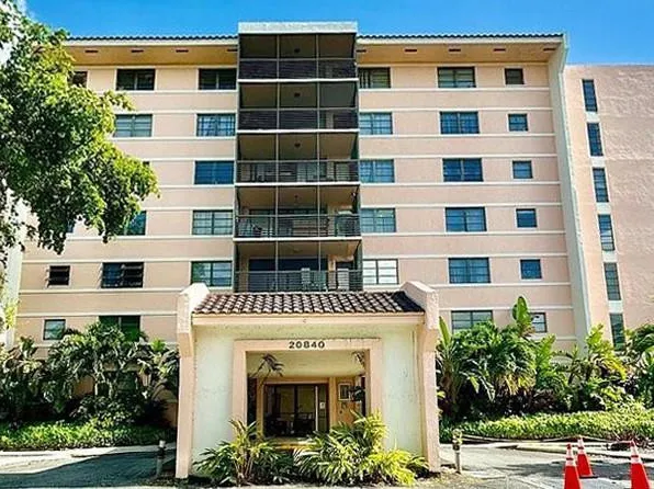 20840 San Simeon Way #309, Miami, FL 33179