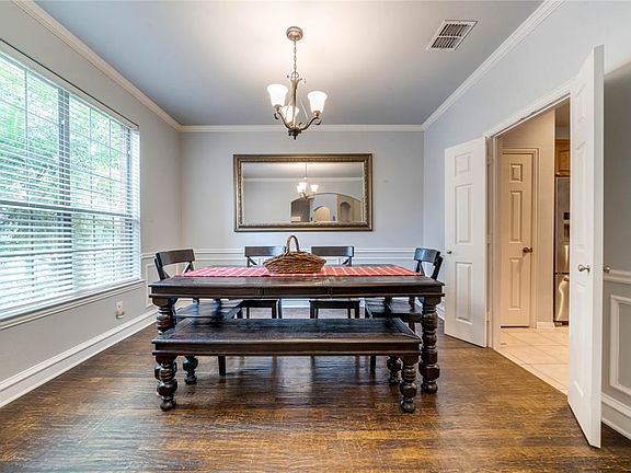 4th image of 2601 Vista Oaks Dr