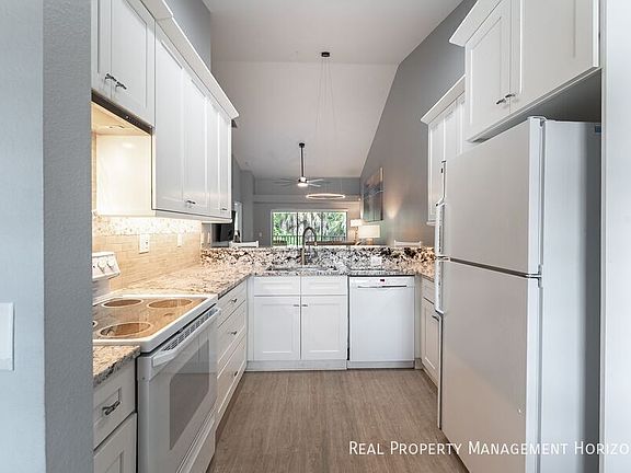 5th image of 4640 Tower Hill Ln Unit 2325