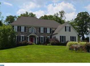 1095 Darczuk Dr, Garnet Valley, PA 19060