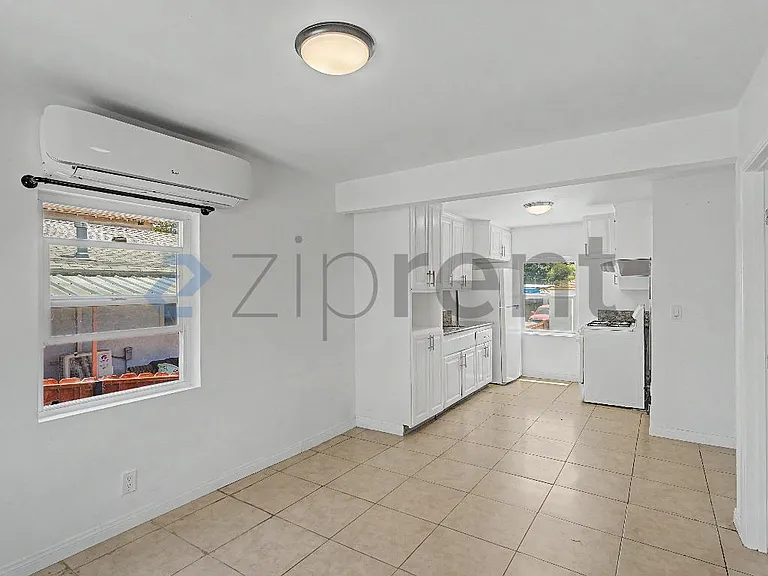 522 S Concord St — Photo 5