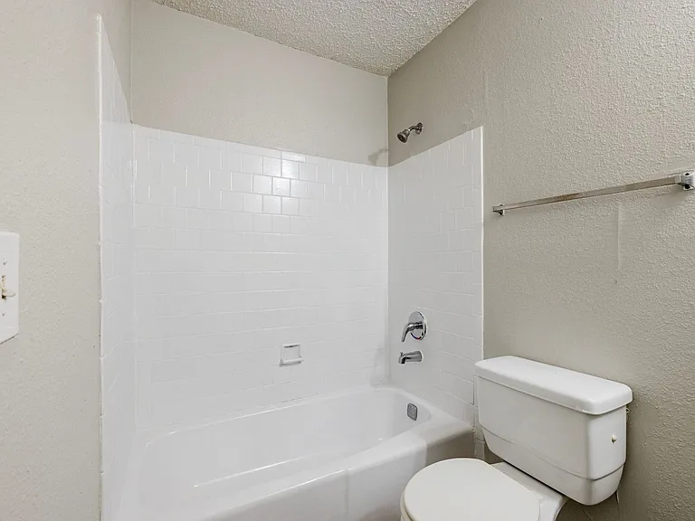Manchester Ridge | Modern Living in the Heart of College Park — Photo 19