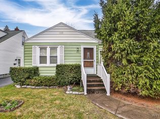 448 78th St, Niagara Falls, NY