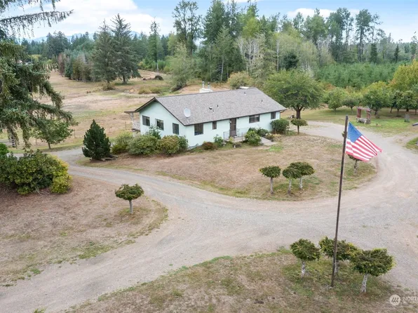 1011 W Mary M Knight Road, Elma, WA 98541