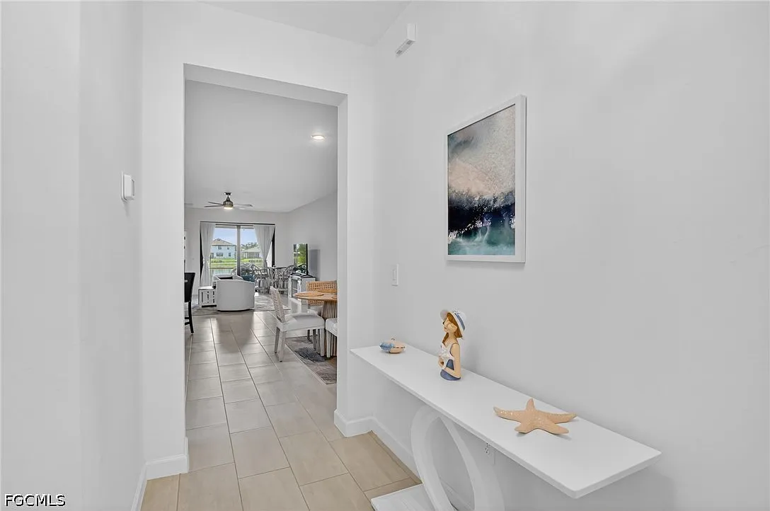 2 bed, 2.0 bath, 1564 sqft, $2,500 — Photo 2