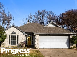 4327 Elliott Oaks Dr, Arlington, TX 76017