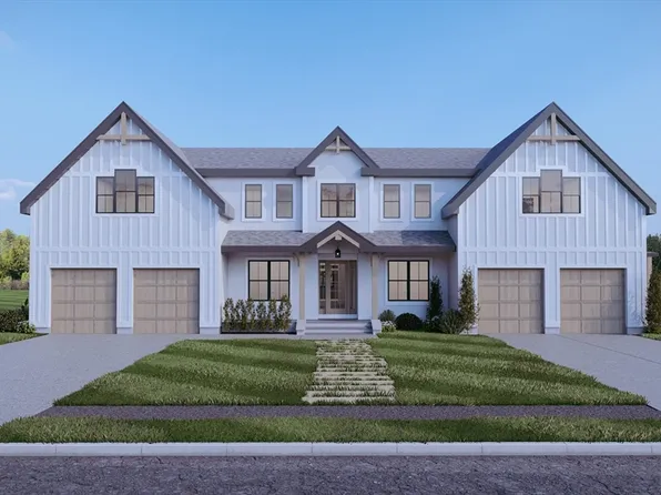 26 26c Meadow Ln, Southborough, MA 01772