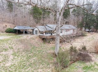 2434 Greenbriar Rd, Waverly, TN 37185