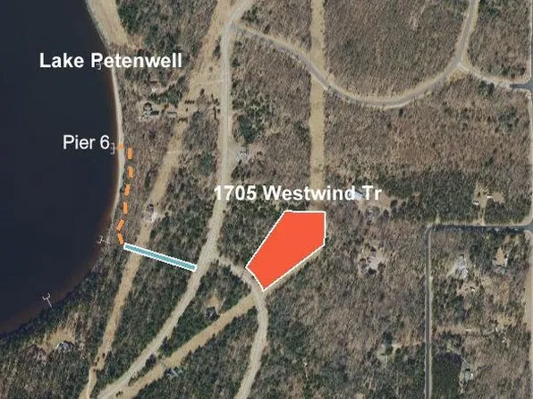 1705 Westwind Trl, Nekoosa, WI 54457