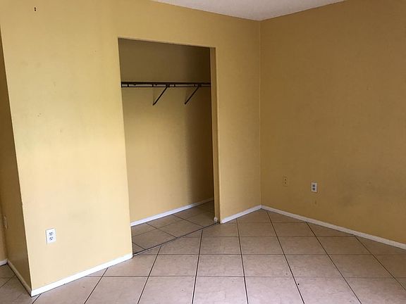 5th image of 5404 Desoto Pl