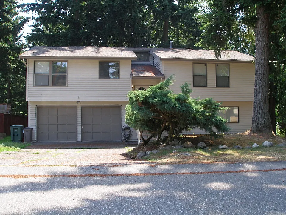 1335 Sommerset Ct
