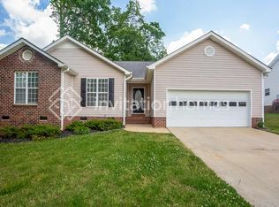 1004 Raywood Ct, Matthews, NC 28104