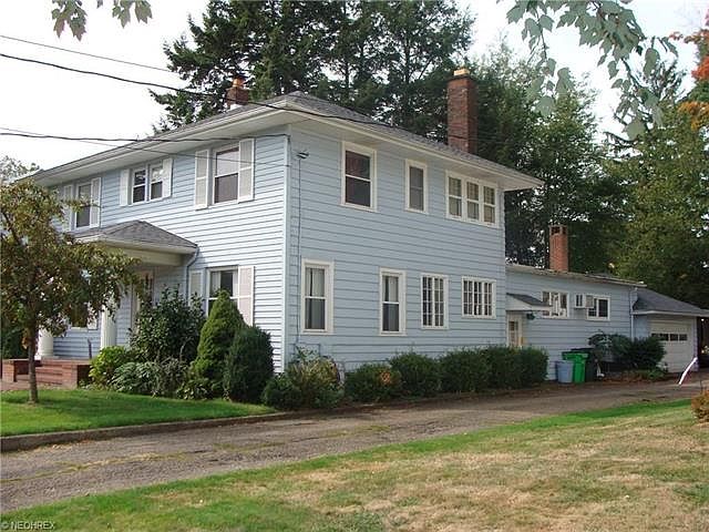 1st image of 839 S Main St