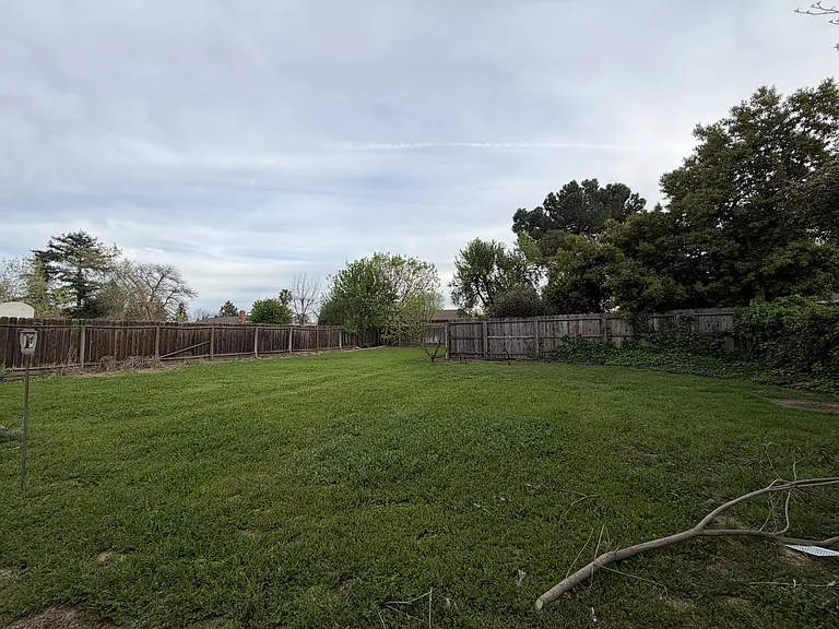 2098 Lincoln Rd — Photo 22