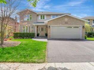 208 Michener Cres, Kitchener, ON N2A3V7