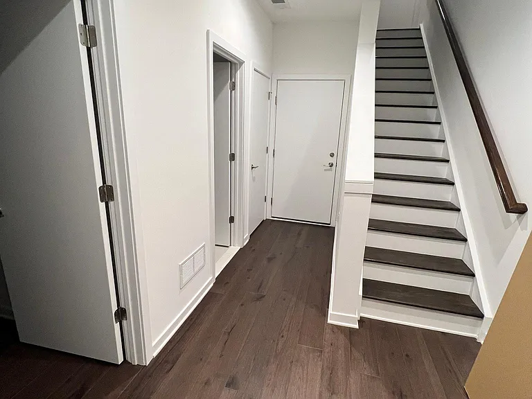 3122 Beachview Ln — Photo 11