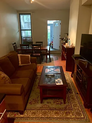 Rented by Keller Williams NYC | media 19