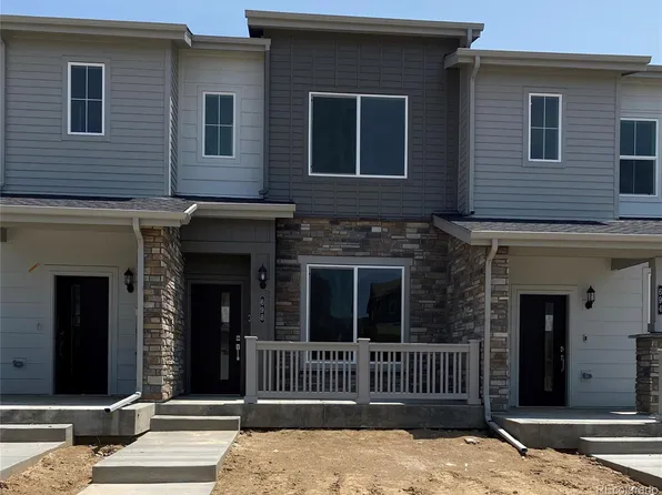 698 N Bersshine Court, Watkins, CO 80137