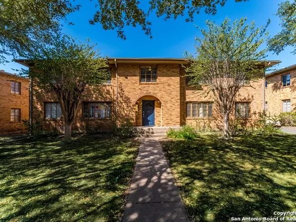 229 Natalen Ave APT 4, San Antonio, TX 78209