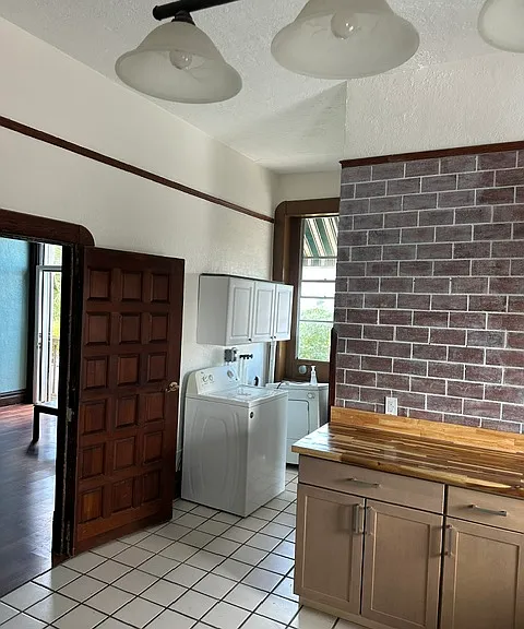 151 E Tarpon Ave #B — Photo 5