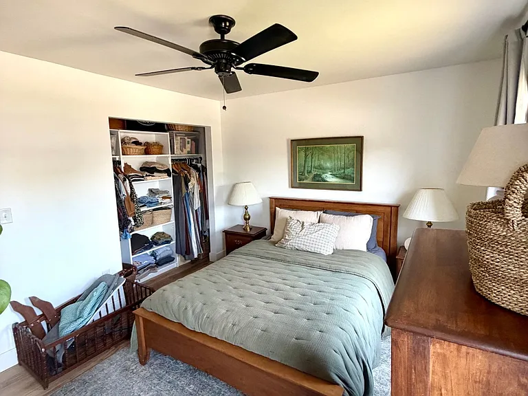 60 Carriage House Dr — Photo 21