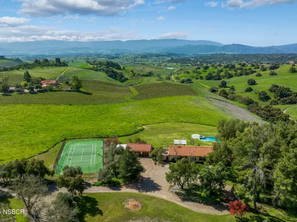 2851 Tapadero Rd, Solvang, CA 93463